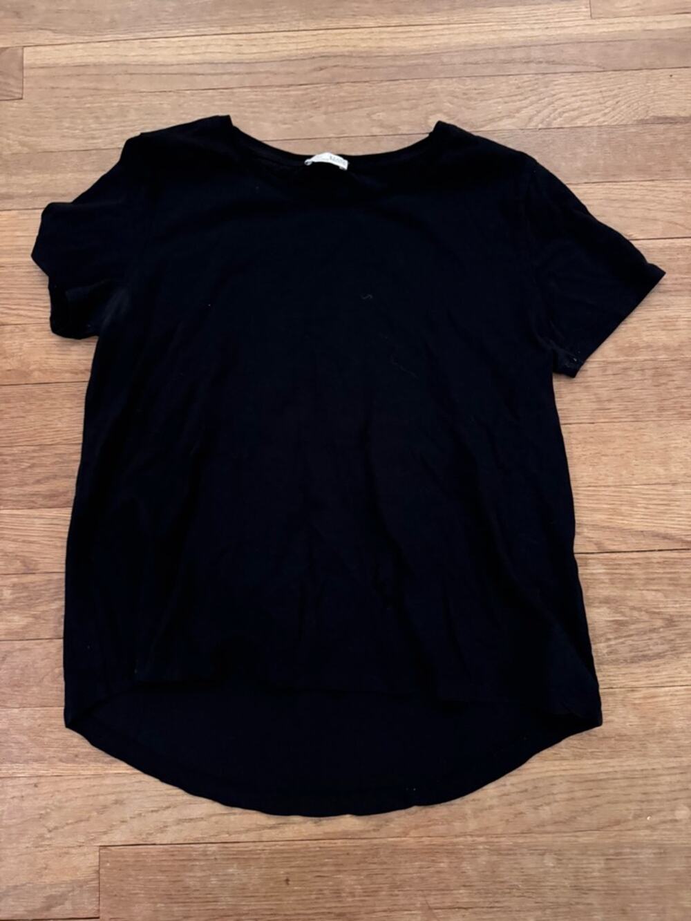 Zara Women's Black Short Sleeve B&W Collection Top - Size S
 b23